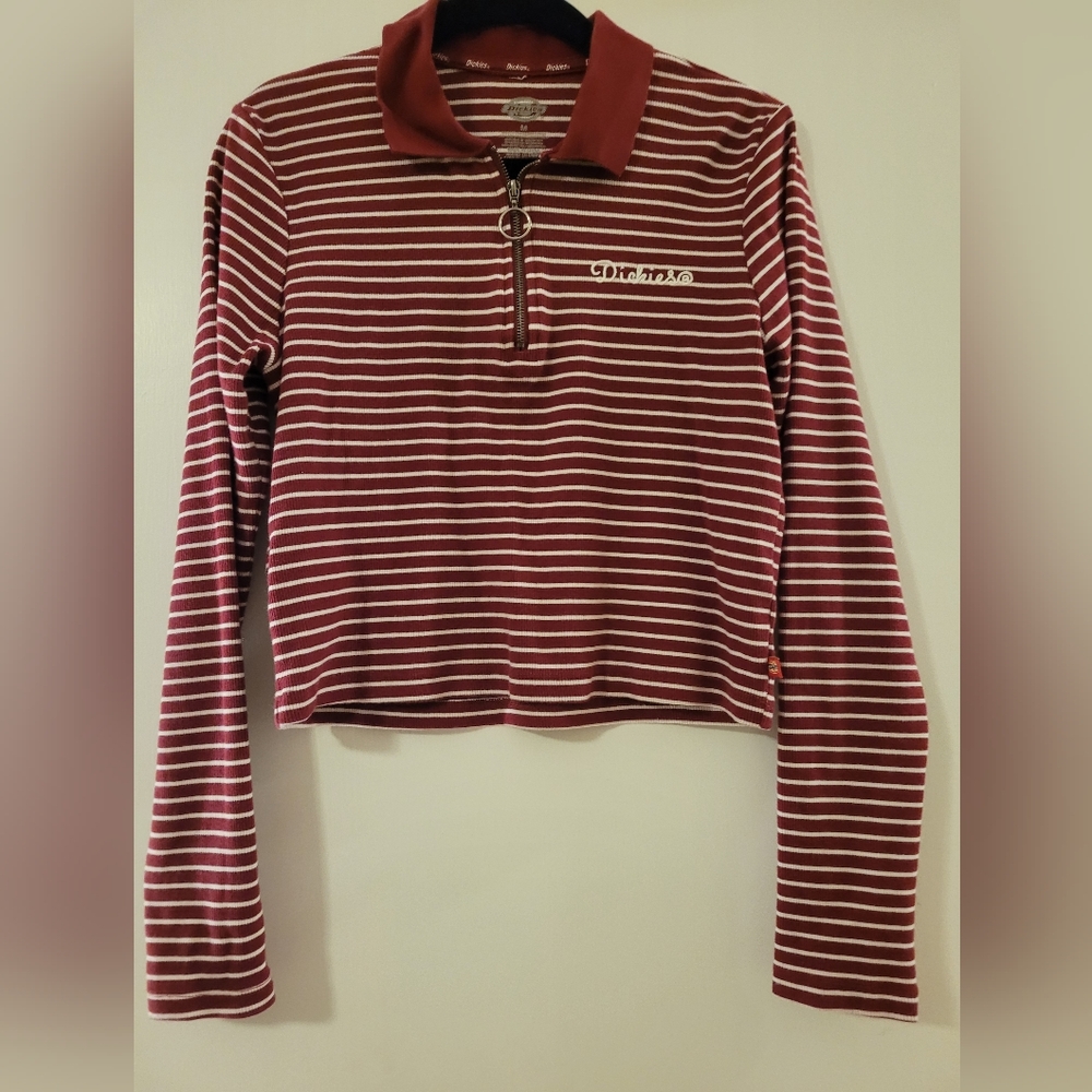 Dickies long sleeve collared crop t-shirt
